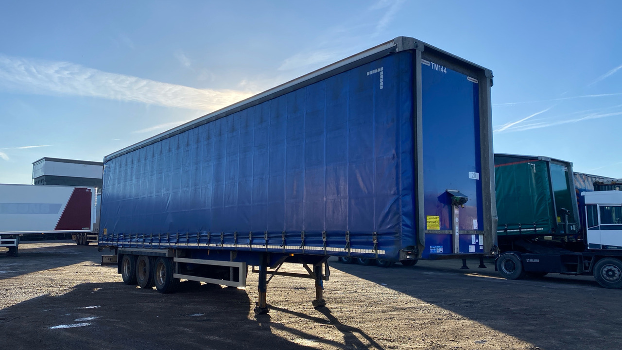 MONTRACON CURTAINSIDE - Piekabe: foto 2 MONTRACON CURTAINSIDE - Piekabe: foto 2