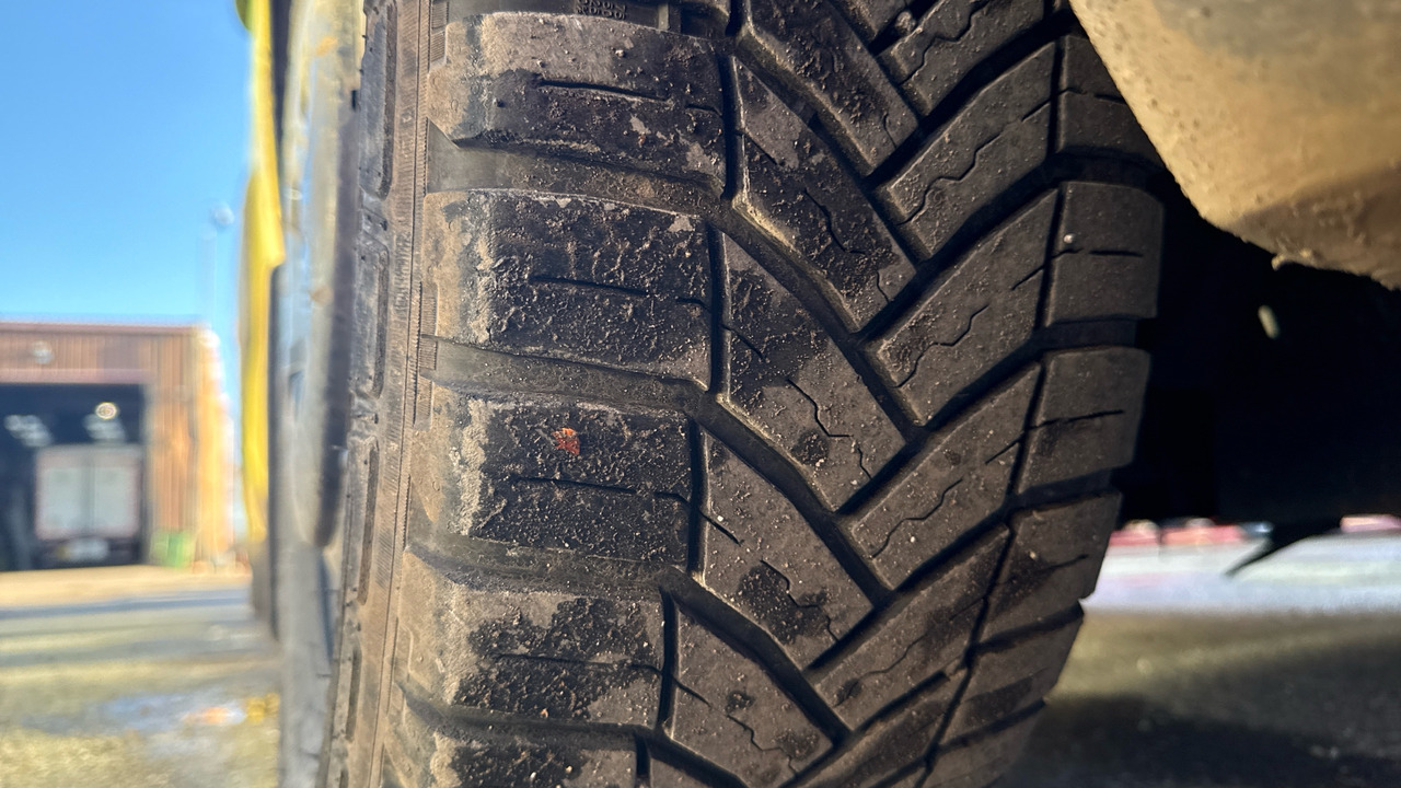 Ātrās palīdzības mašīna RENAULT MASTER 150.39: foto 16