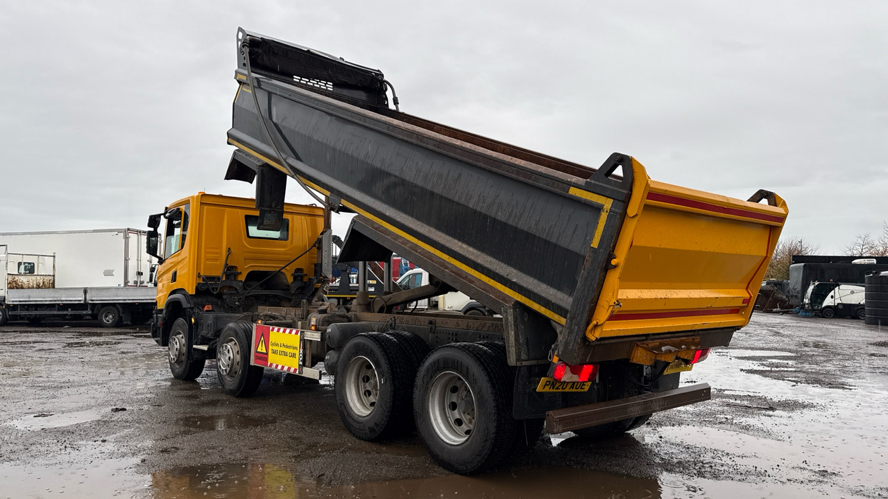 SCANIA P 410 XT - Kravas automašīna pašizgāzējs: foto 3 SCANIA P 410 XT - Kravas automašīna pašizgāzējs: foto 3