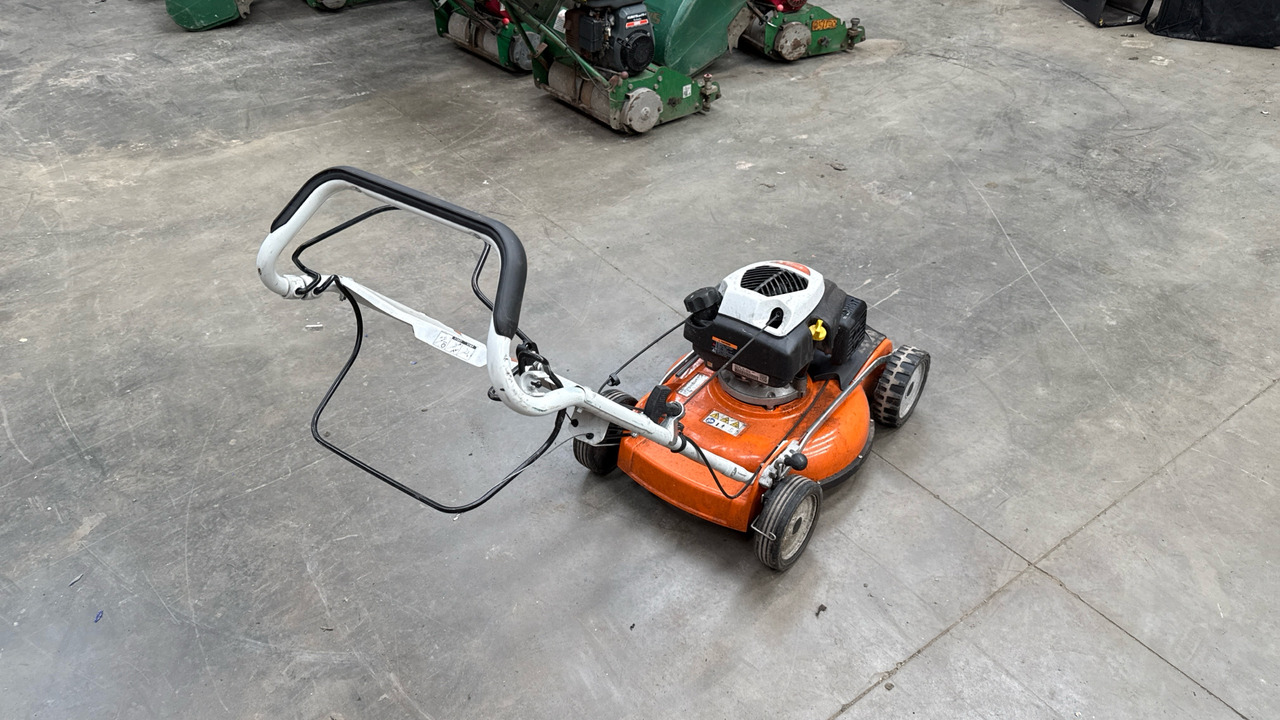 STIHL RM4 RTP - Celtniecības maisītājs: foto 2 STIHL RM4 RTP - Celtniecības maisītājs: foto 2