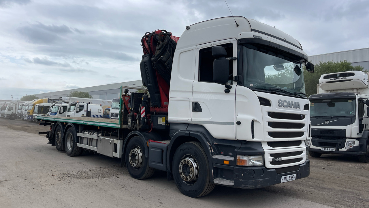 Scania R 440 - Bortu kravas automašīna/ Platforma, Kravas auto ar manipulatoru: foto 1 Scania R 440 - Bortu kravas automašīna/ Platforma, Kravas auto ar manipulatoru: foto 1