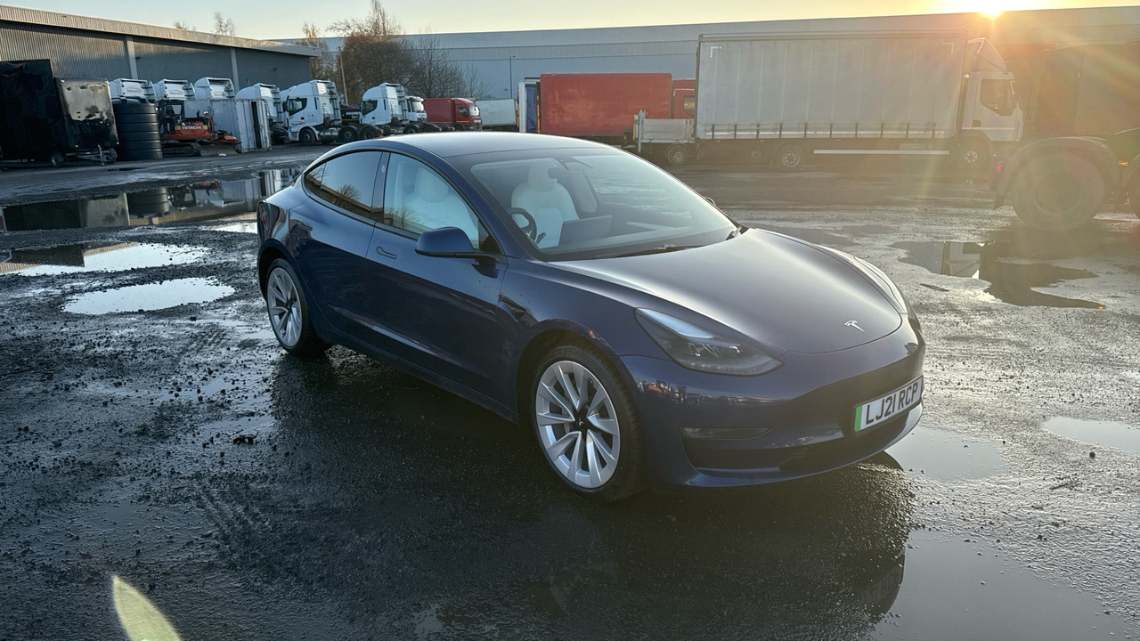 TESLA MODEL 3 LONG RANGE DUAL MOTOR - Sedans: foto 1 TESLA MODEL 3 LONG RANGE DUAL MOTOR - Sedans: foto 1