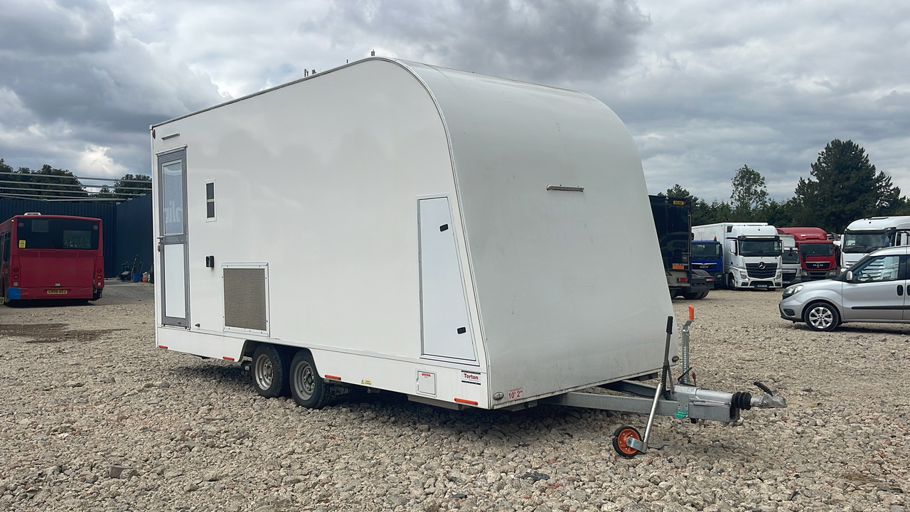 TORTON - Celtniecības tehnikas piekabe: foto 1 TORTON - Celtniecības tehnikas piekabe: foto 1