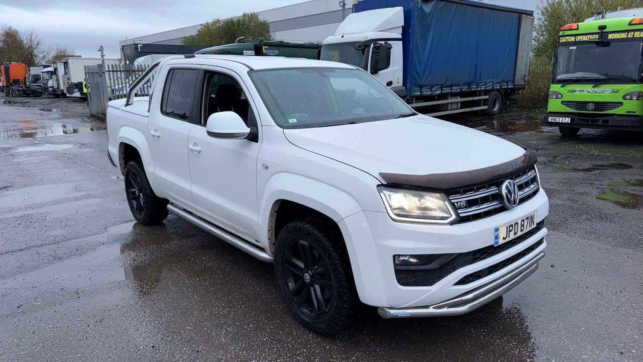 VOLKSWAGEN AMAROK HIGHLINE 3.0 V6 TDI 224PS - Pikaps, Kravas-pasažieru furgons: foto 1 VOLKSWAGEN AMAROK HIGHLINE 3.0 V6 TDI 224PS - Pikaps, Kravas-pasažieru furgons: foto 1