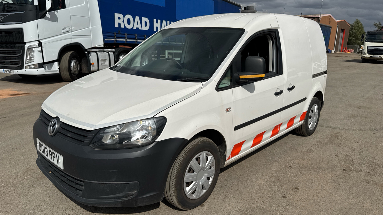 VOLKSWAGEN CADDY C20 1.6 TDI 102PS - Mazs furgons: foto 2 VOLKSWAGEN CADDY C20 1.6 TDI 102PS - Mazs furgons: foto 2