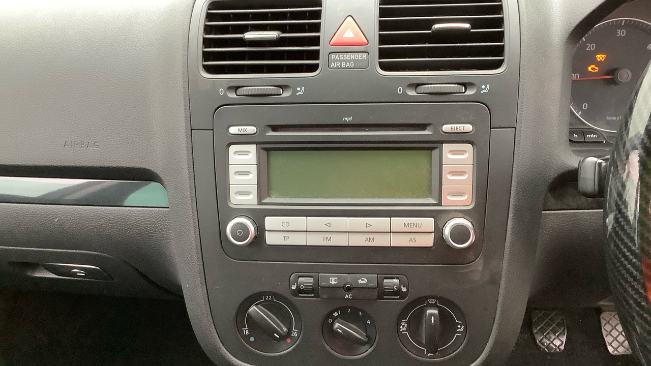 Hečbeks VOLKSWAGEN GOLF GT 2.0 TDI 140PS: foto 7