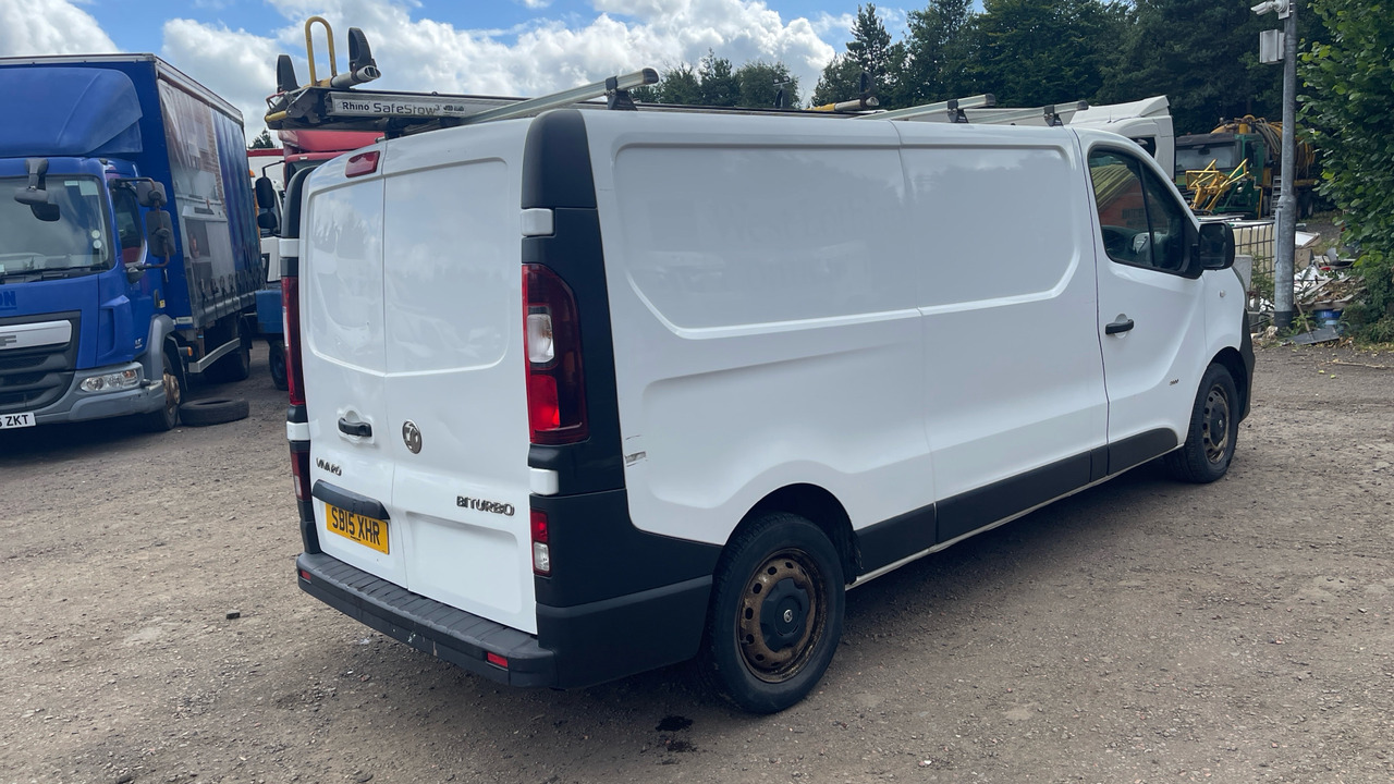 Vauxhall Vivaro 2900 1.6CDTI BiTurbo 120PS ecoFLEX - Mazs furgons: foto 4 Vauxhall Vivaro 2900 1.6CDTI BiTurbo 120PS ecoFLEX - Mazs furgons: foto 4