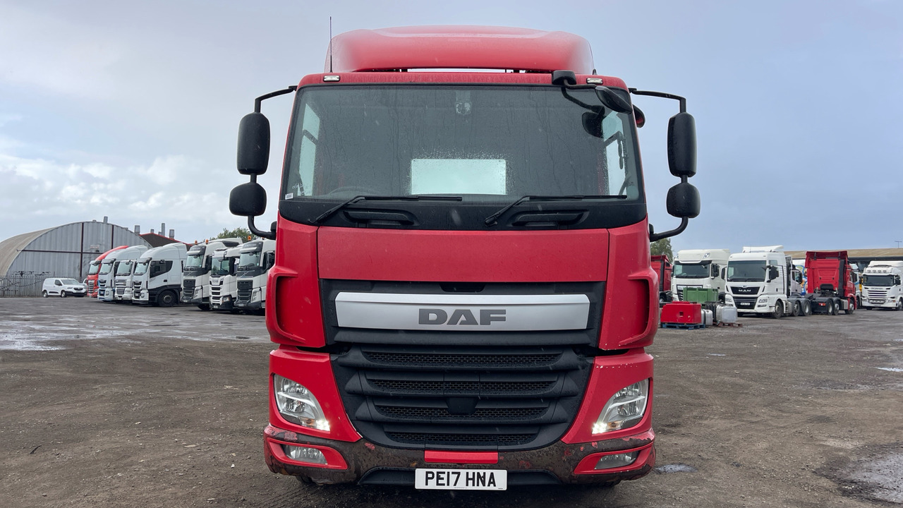 Vilcējs DAF CF 440: foto 13