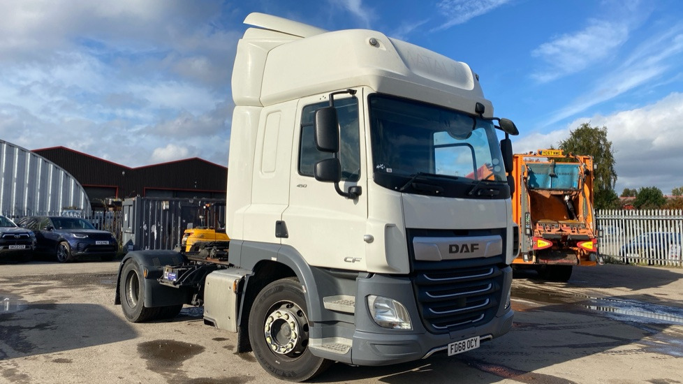 DAF CF 450 EURO 6 - Vilcējs: foto 1 DAF CF 450 EURO 6 - Vilcējs: foto 1
