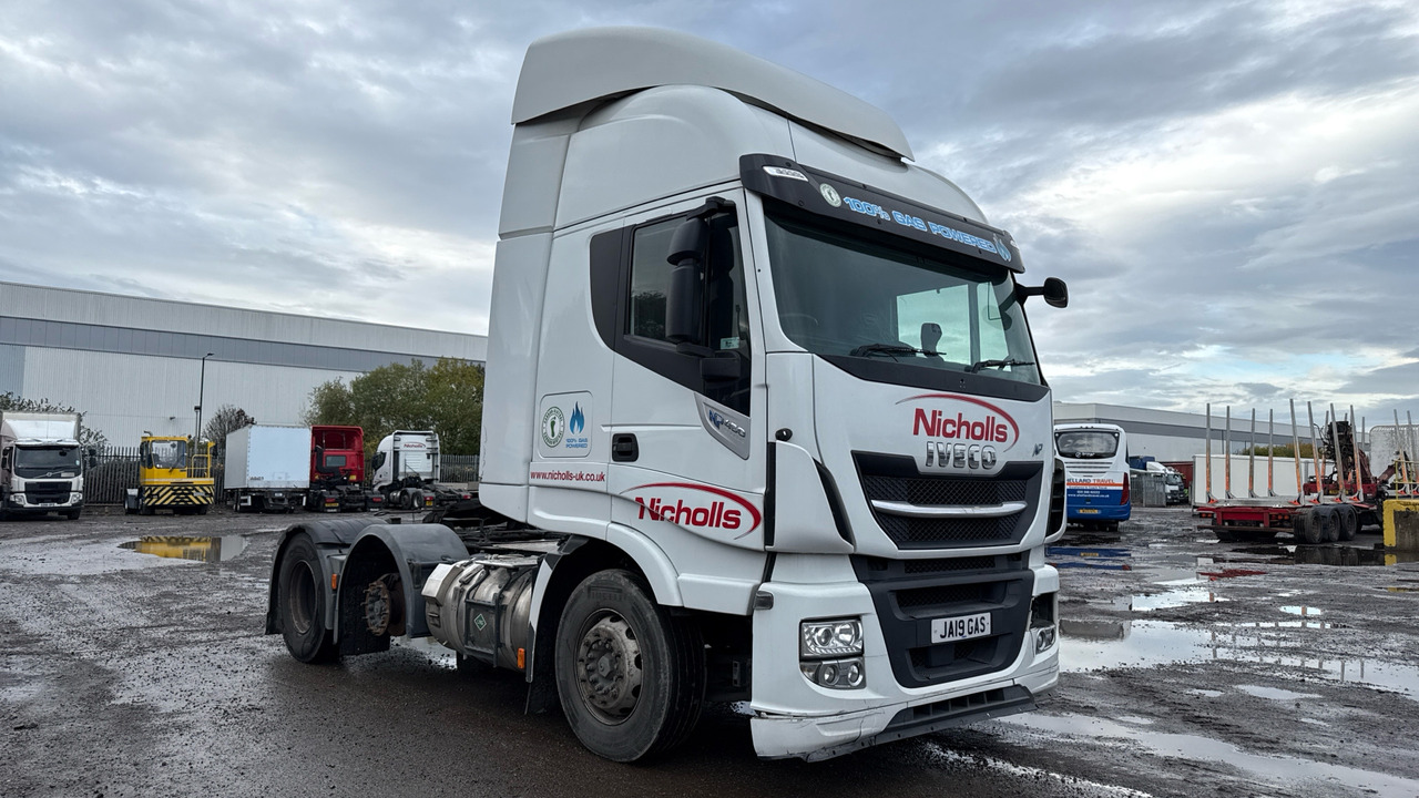 IVECO STRALIS NP 460 - Vilcējs: foto 2 IVECO STRALIS NP 460 - Vilcējs: foto 2