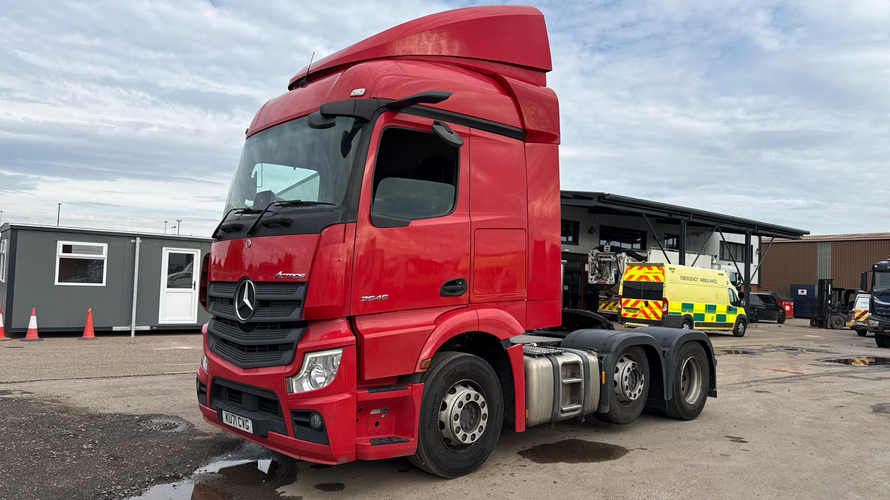 MERCEDES-BENZ ACTROS 2545 - Vilcējs: foto 2 MERCEDES-BENZ ACTROS 2545 - Vilcējs: foto 2