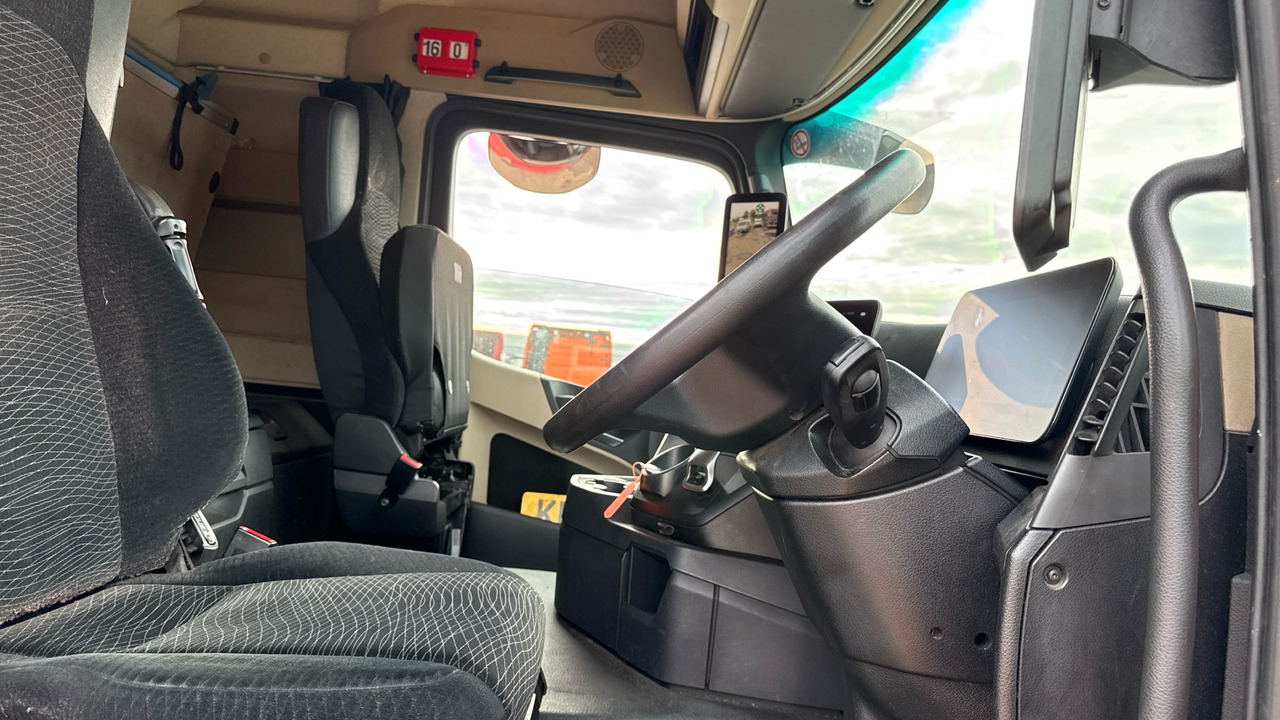 MERCEDES-BENZ ACTROS 2545 - Vilcējs: foto 5 MERCEDES-BENZ ACTROS 2545 - Vilcējs: foto 5