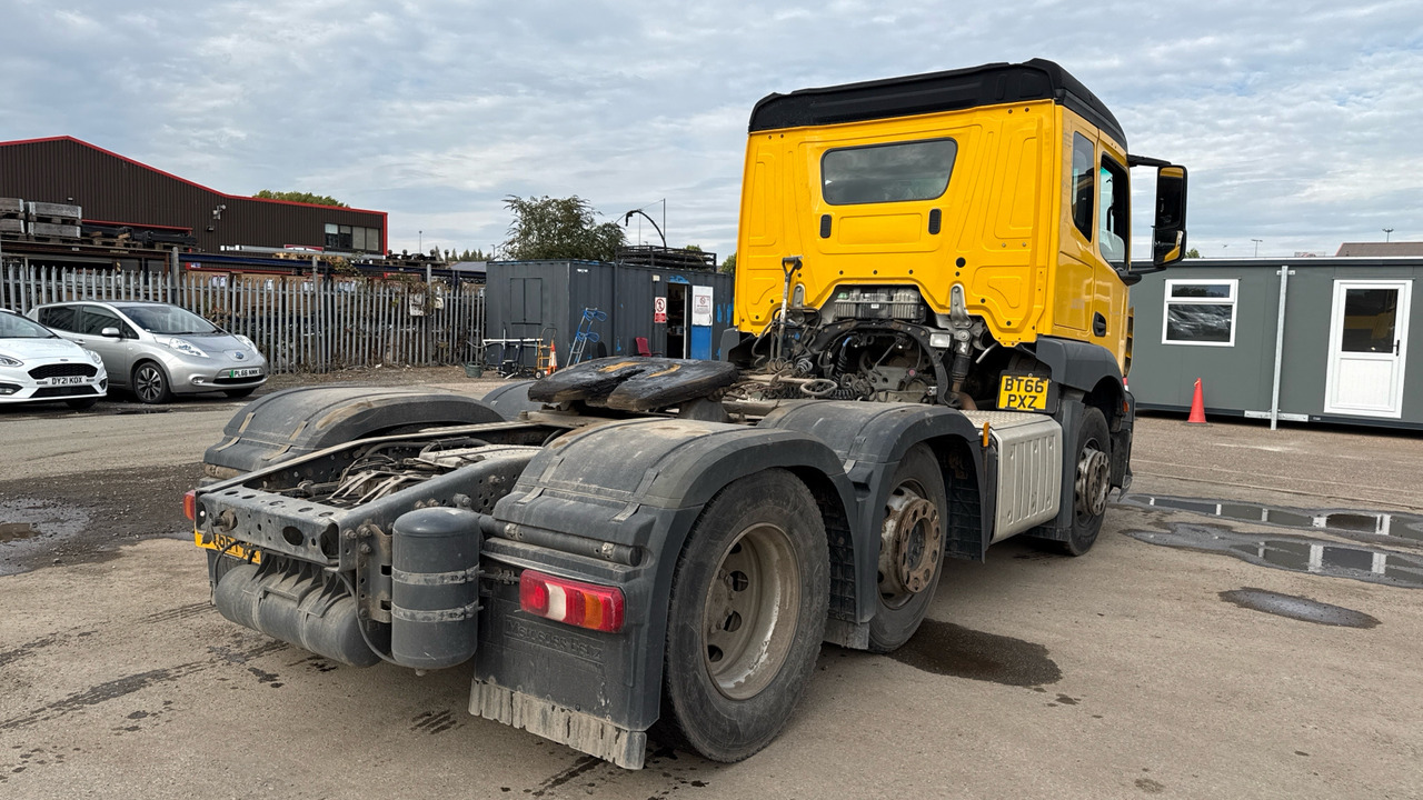 MERCEDES-BENZ ACTROS - Vilcējs: foto 4 MERCEDES-BENZ ACTROS - Vilcējs: foto 4
