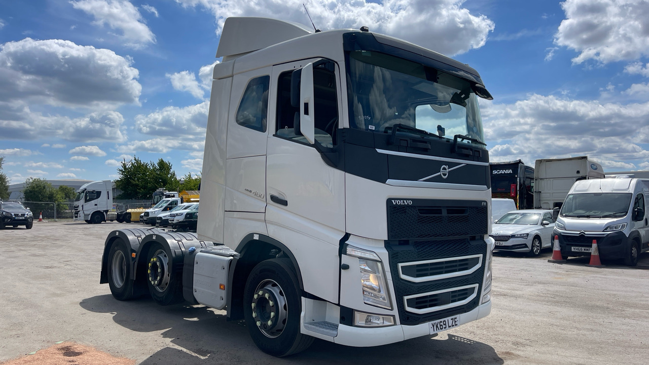VOLVO FH 460 - Vilcējs: foto 1 VOLVO FH 460 - Vilcējs: foto 1