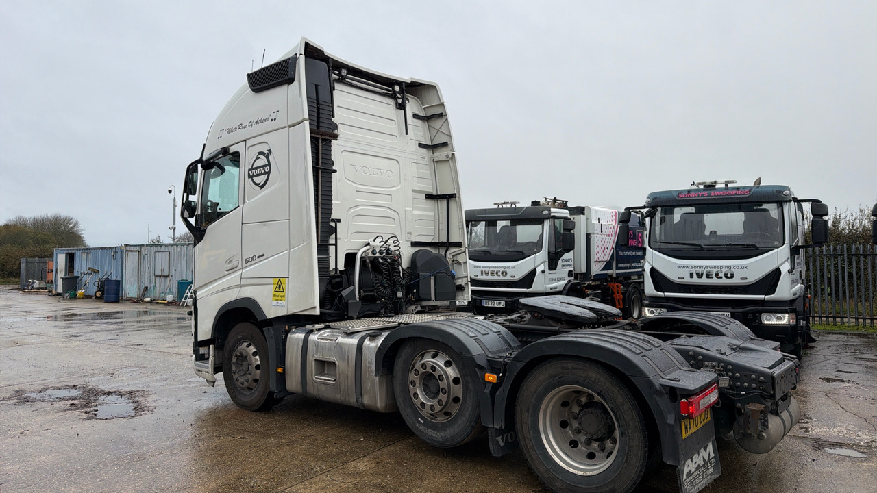 VOLVO FH 500 - Vilcējs: foto 3 VOLVO FH 500 - Vilcējs: foto 3