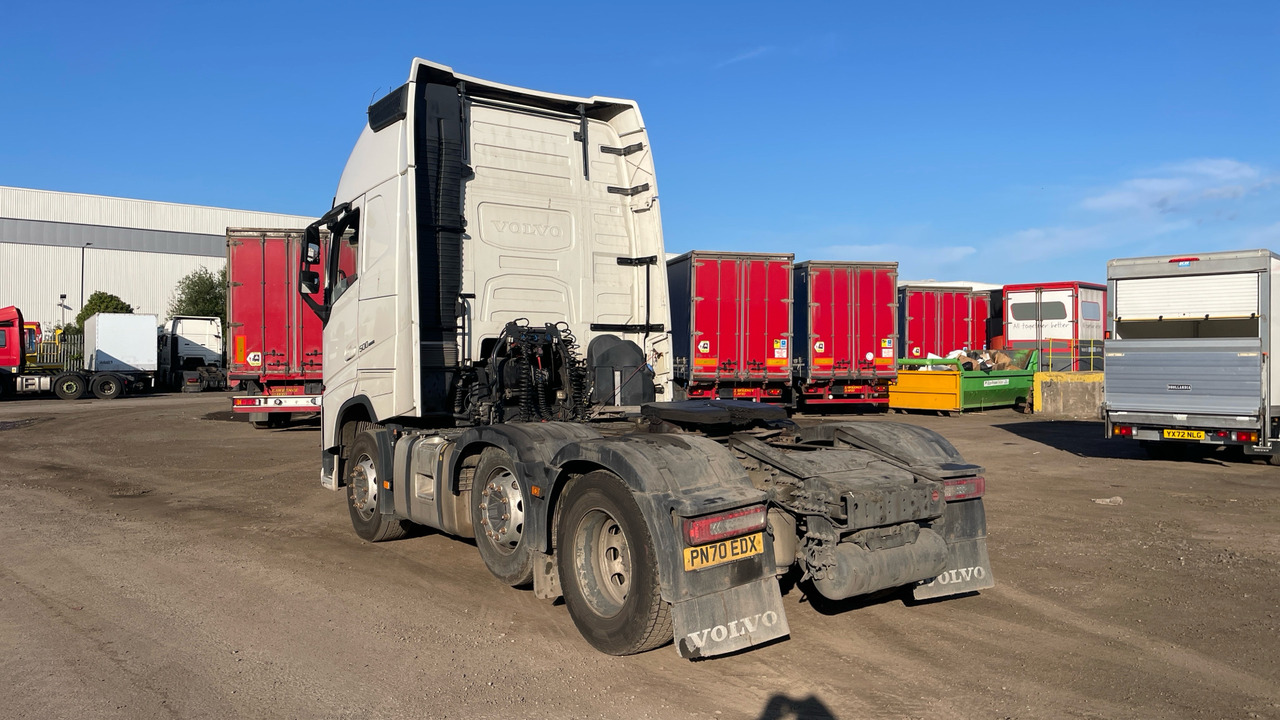 VOLVO FH 500 - Vilcējs: foto 3 VOLVO FH 500 - Vilcējs: foto 3