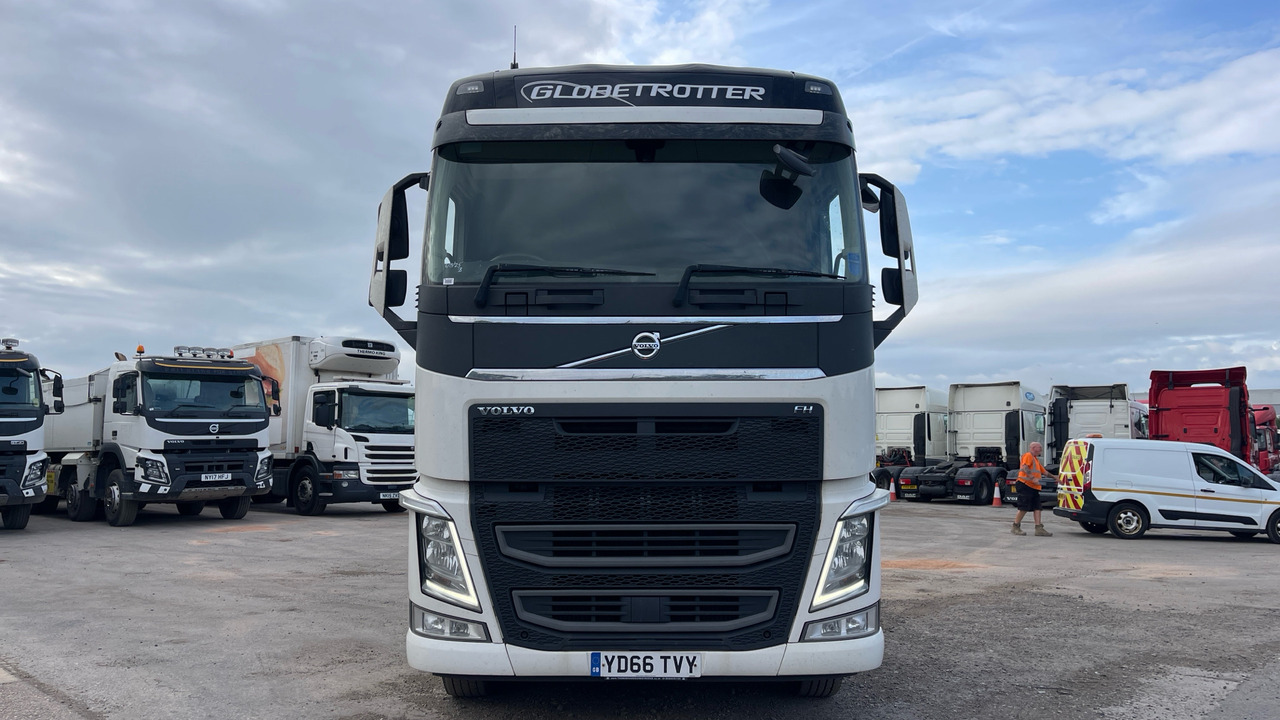 Vilcējs VOLVO FH 500: foto 13