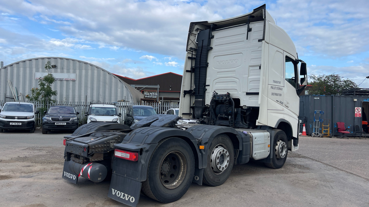 VOLVO FH 500 - Vilcējs: foto 4 VOLVO FH 500 - Vilcējs: foto 4
