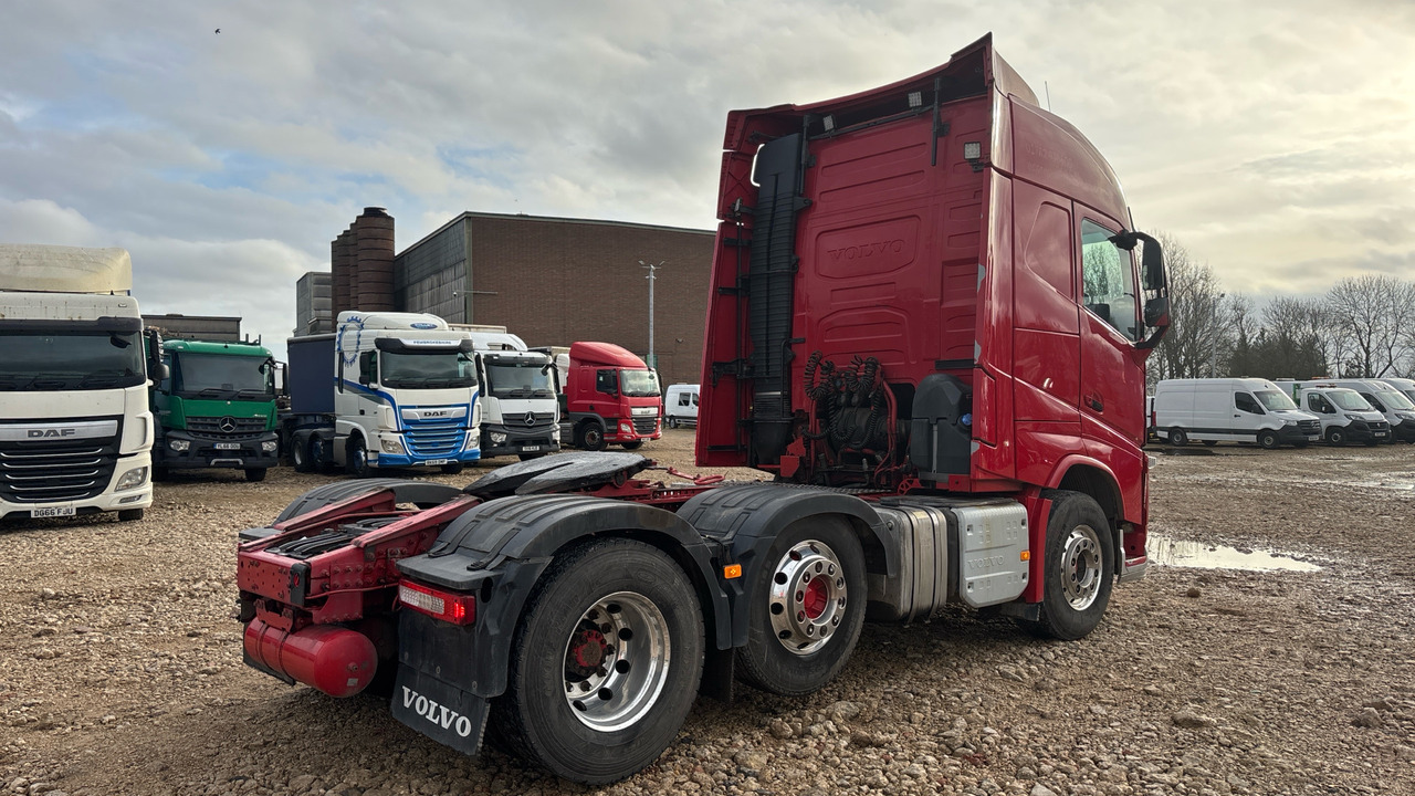 VOLVO FH - Vilcējs: foto 4 VOLVO FH - Vilcējs: foto 4