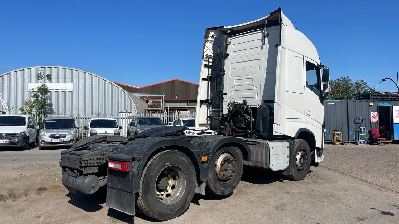 VOLVO FH - Vilcējs: foto 4 VOLVO FH - Vilcējs: foto 4