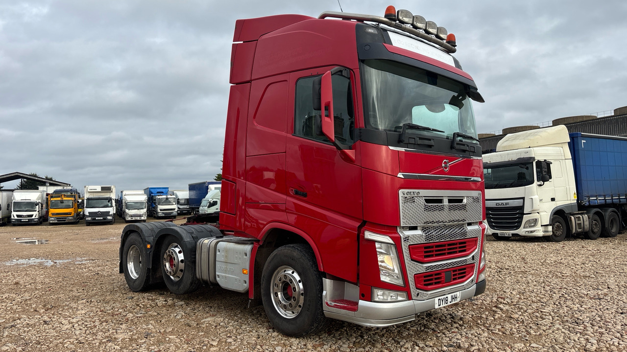 VOLVO FH - Vilcējs: foto 1 VOLVO FH - Vilcējs: foto 1