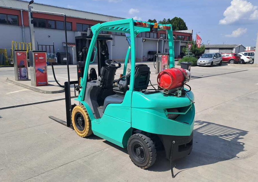 Mitsubishi FG25N - Gāzes iekrāvējs: foto 3 Mitsubishi FG25N - Gāzes iekrāvējs: foto 3