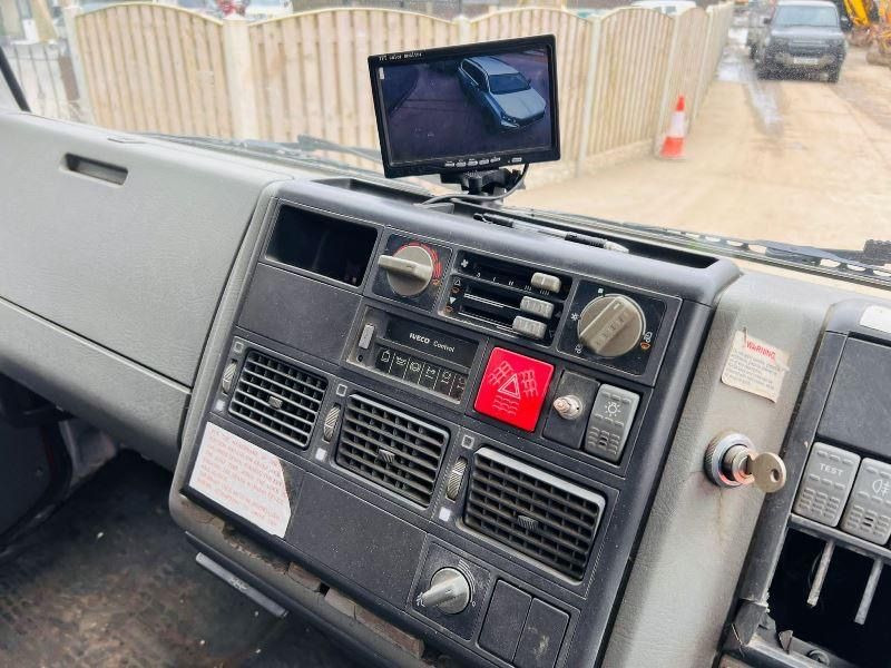 Kamper 2w1 Koniwoz IVECO CARGO - Zirgu kravas automašīna: foto 5 Kamper 2w1 Koniwoz IVECO CARGO - Zirgu kravas automašīna: foto 5