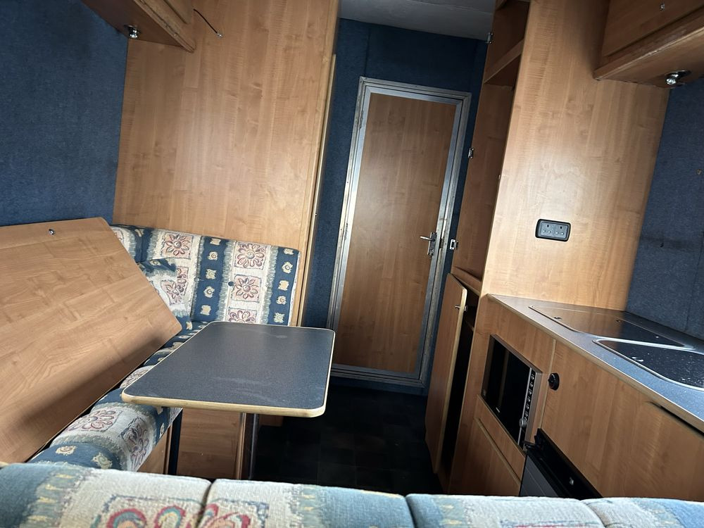 Kamper koniowoz Iveco 2w1 - Zirgu kravas automašīna: foto 5 Kamper koniowoz Iveco 2w1 - Zirgu kravas automašīna: foto 5