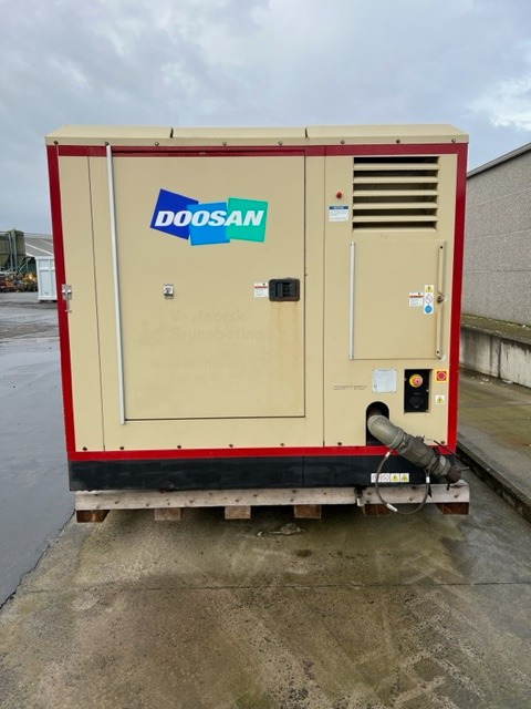 Doosan 25/280 XHP1000WCAT-T4 - Gaisa kompresors: foto 2 Doosan 25/280 XHP1000WCAT-T4 - Gaisa kompresors: foto 2