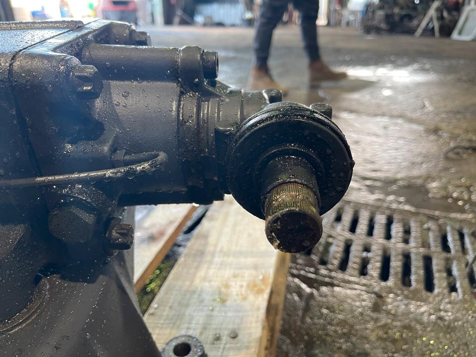 DAF CF Lenkung Lenkgetriebe - Stūres iekārta - Kravas automašīna: foto 3 DAF CF Lenkung Lenkgetriebe - Stūres iekārta - Kravas automašīna: foto 3