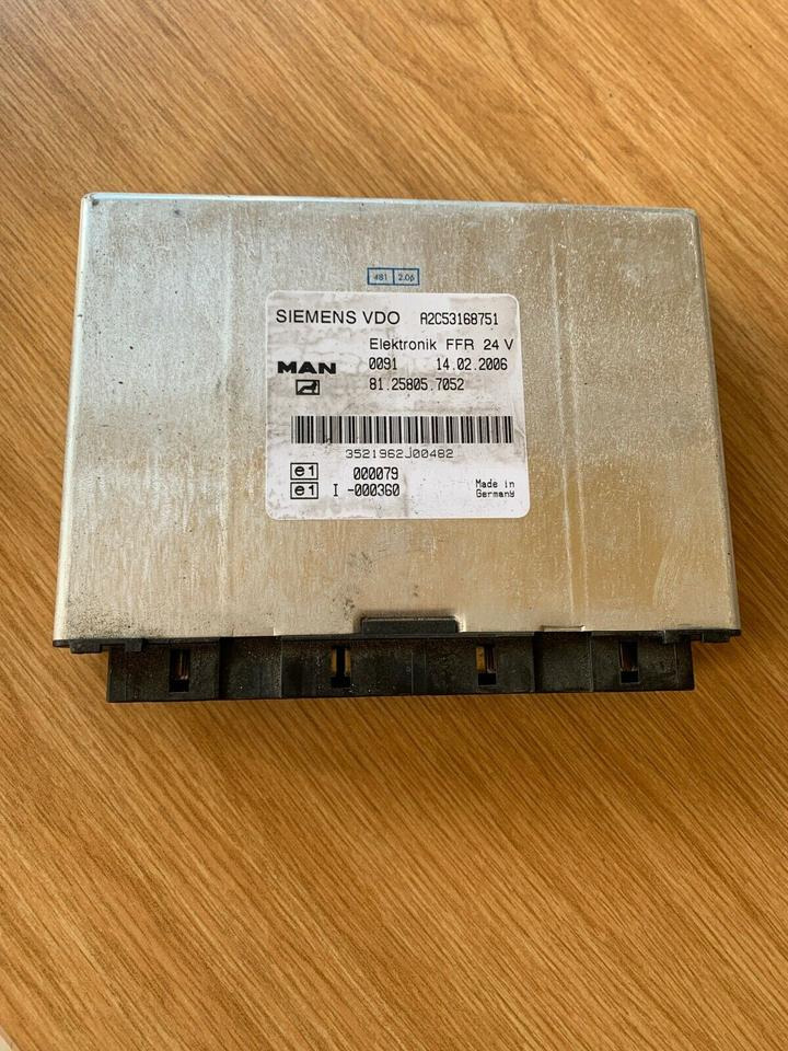 ELEKTRONIK FFR SIEMENS VDO Steuergerät MAN Nr. 81258057052 - Elektroniskais vadības bloks (ECU) - Kravas automašīna: foto 1 ELEKTRONIK FFR SIEMENS VDO Steuergerät MAN Nr. 81258057052 - Elektroniskais vadības bloks (ECU) - Kravas automašīna: foto 1