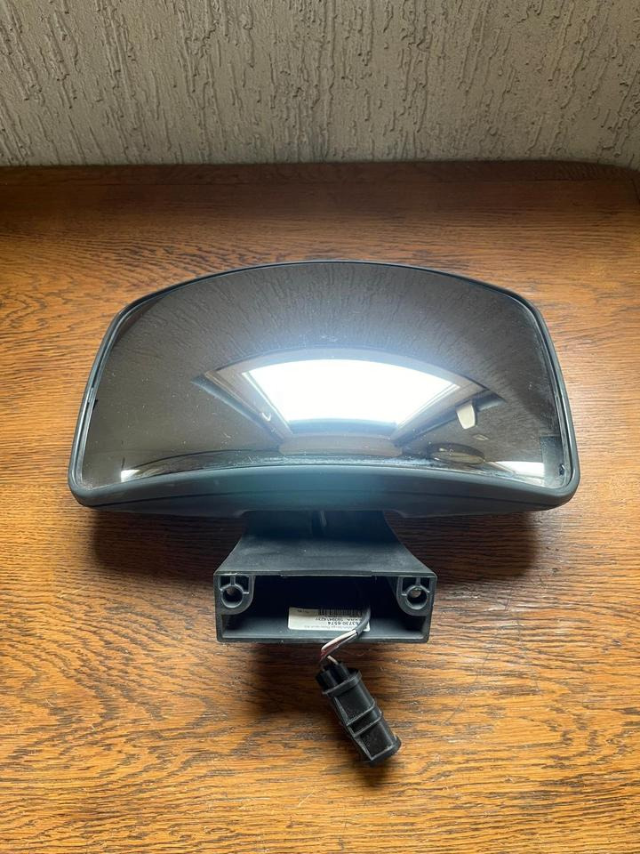 MAN Außenspiegel, Rampenspiegel elektrisch 81637306574 - Atpakaļskata spogulis - Kravas automašīna: foto 1 MAN Außenspiegel, Rampenspiegel elektrisch 81637306574 - Atpakaļskata spogulis - Kravas automašīna: foto 1