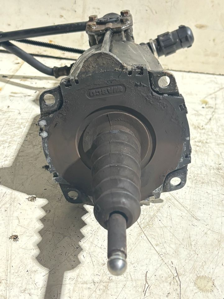 MAN Kupplungsverstärker WABCO 9700514120 / 81307256084 - Sajūgs un rezerves daļas - Kravas automašīna: foto 3 MAN Kupplungsverstärker WABCO 9700514120 / 81307256084 - Sajūgs un rezerves daļas - Kravas automašīna: foto 3