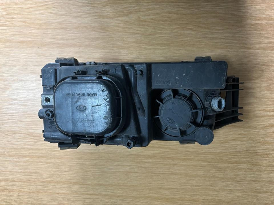 MAN TGL/TGM Hauptscheinwerfer Rechts 81.25101-6466 SN 01 - Tuvās gaismas - Kravas automašīna: foto 2 MAN TGL/TGM Hauptscheinwerfer Rechts 81.25101-6466 SN 01 - Tuvās gaismas - Kravas automašīna: foto 2