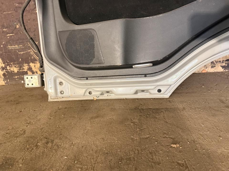 MAN TGS EU6 Beifahrertür Grau Spiegel Innenverkleidung LN 49 - Durvis un rezerves daļas - Kravas automašīna: foto 5 MAN TGS EU6 Beifahrertür Grau Spiegel Innenverkleidung LN 49 - Durvis un rezerves daļas - Kravas automašīna: foto 5