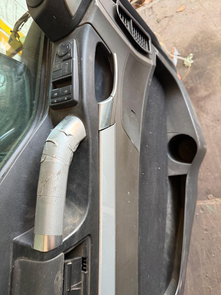 MAN TGS EU6 Fahrertür Orange Spiegel Innenverkleidung LN 79 - Durvis un rezerves daļas - Kravas automašīna: foto 4 MAN TGS EU6 Fahrertür Orange Spiegel Innenverkleidung LN 79 - Durvis un rezerves daļas - Kravas automašīna: foto 4