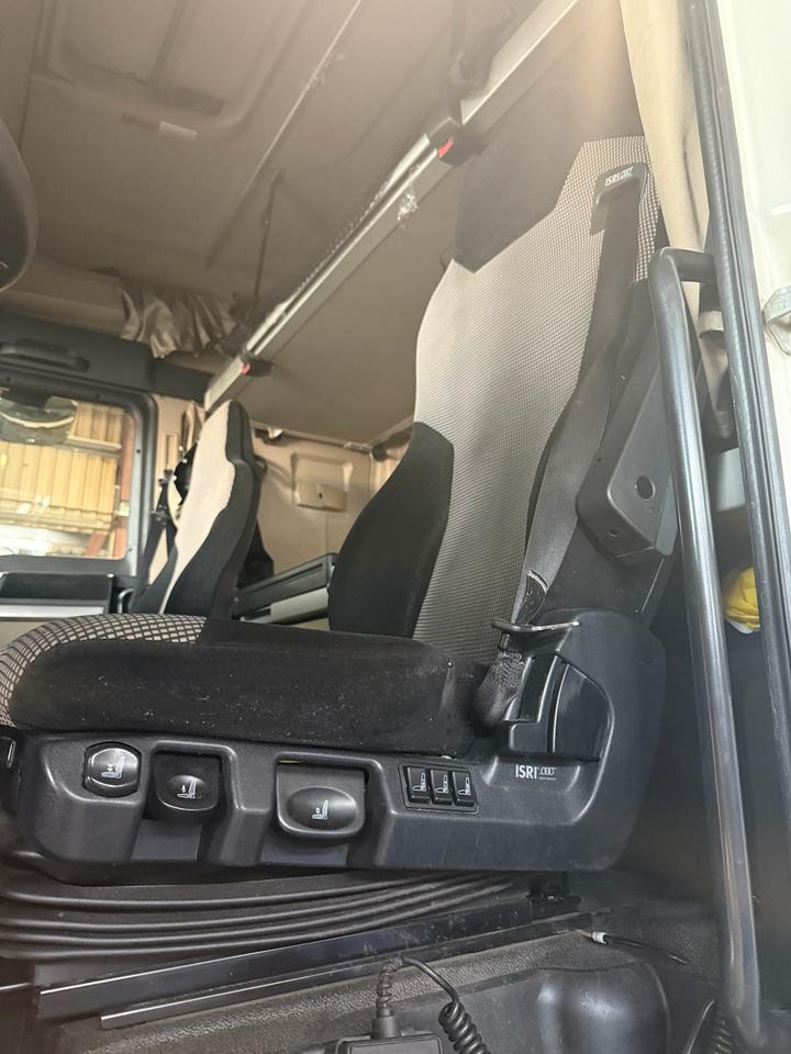 MAN TGX EU6 Fahrersitz - Sēdeklis - Kravas automašīna: foto 1 MAN TGX EU6 Fahrersitz - Sēdeklis - Kravas automašīna: foto 1