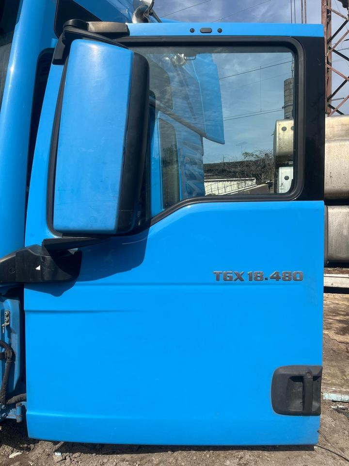 MAN TGX EU6 Fahrertür, Tür blau, Spiegel & Innenverkleidung - Durvis un rezerves daļas - Kravas automašīna: foto 1 MAN TGX EU6 Fahrertür, Tür blau, Spiegel & Innenverkleidung - Durvis un rezerves daļas - Kravas automašīna: foto 1