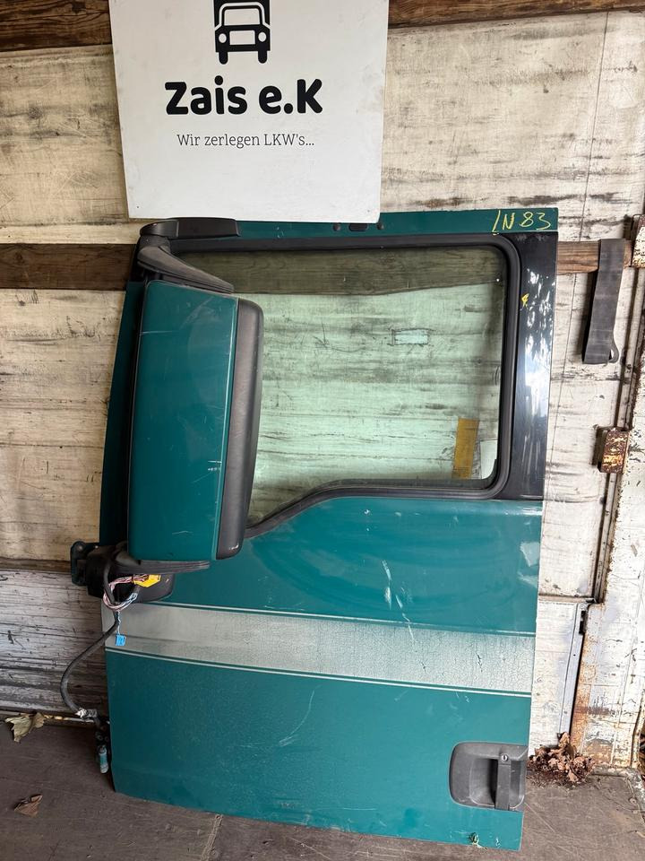 MAN TGX Fahrertür Grün mit Spiegel Innenverkleidung LN 83 - Durvis un rezerves daļas - Kravas automašīna: foto 1 MAN TGX Fahrertür Grün mit Spiegel Innenverkleidung LN 83 - Durvis un rezerves daļas - Kravas automašīna: foto 1