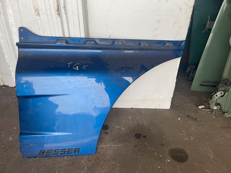 MAN TGX TGA Abdeckung Türverlängerung Links Blau - Durvis un rezerves daļas - Kravas automašīna: foto 1 MAN TGX TGA Abdeckung Türverlängerung Links Blau - Durvis un rezerves daļas - Kravas automašīna: foto 1