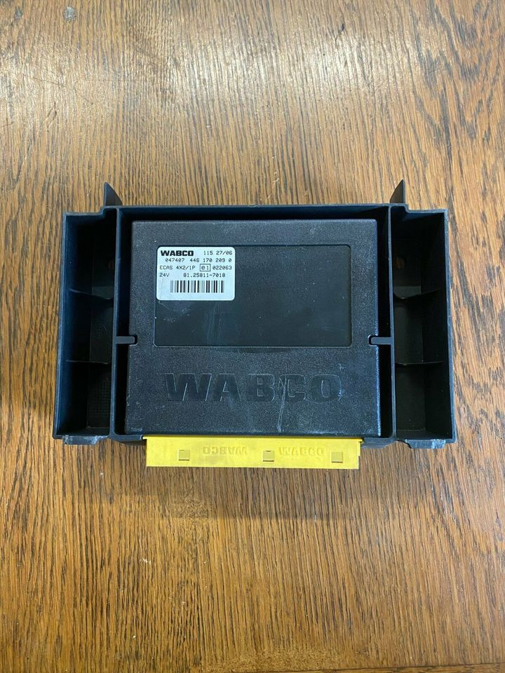 MAN WABCO Steuergerät ECAS 4*2 81.25811-7018 - Elektroniskais vadības bloks (ECU) - Kravas automašīna: foto 1 MAN WABCO Steuergerät ECAS 4*2 81.25811-7018 - Elektroniskais vadības bloks (ECU) - Kravas automašīna: foto 1