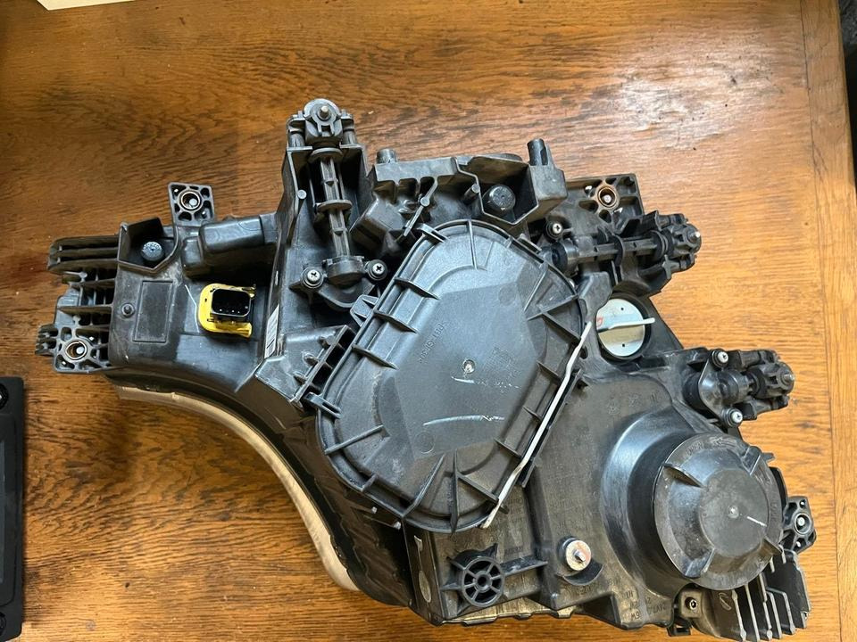 Mercedes Actros LED Scheinwerfer Vorne Links A9618205039 - Tuvās gaismas - Kravas automašīna: foto 4 Mercedes Actros LED Scheinwerfer Vorne Links A9618205039 - Tuvās gaismas - Kravas automašīna: foto 4