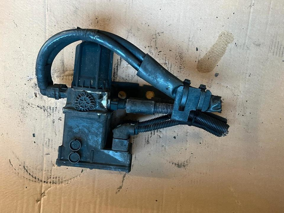 Mercedes Actros MP4 AdBlue Pumpe A0001403378 - Degvielas sūknis - Kravas automašīna: foto 1 Mercedes Actros MP4 AdBlue Pumpe A0001403378 - Degvielas sūknis - Kravas automašīna: foto 1