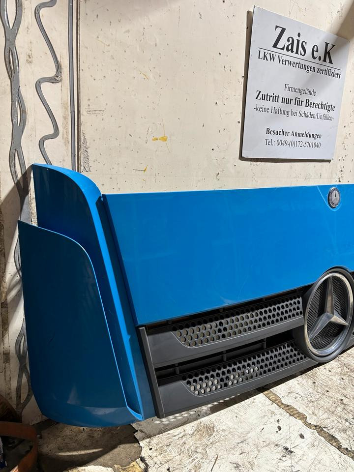 Mercedes Actros MP4 Motorhaube A9607500309 - Motora pārsegs - Kravas automašīna: foto 2 Mercedes Actros MP4 Motorhaube A9607500309 - Motora pārsegs - Kravas automašīna: foto 2