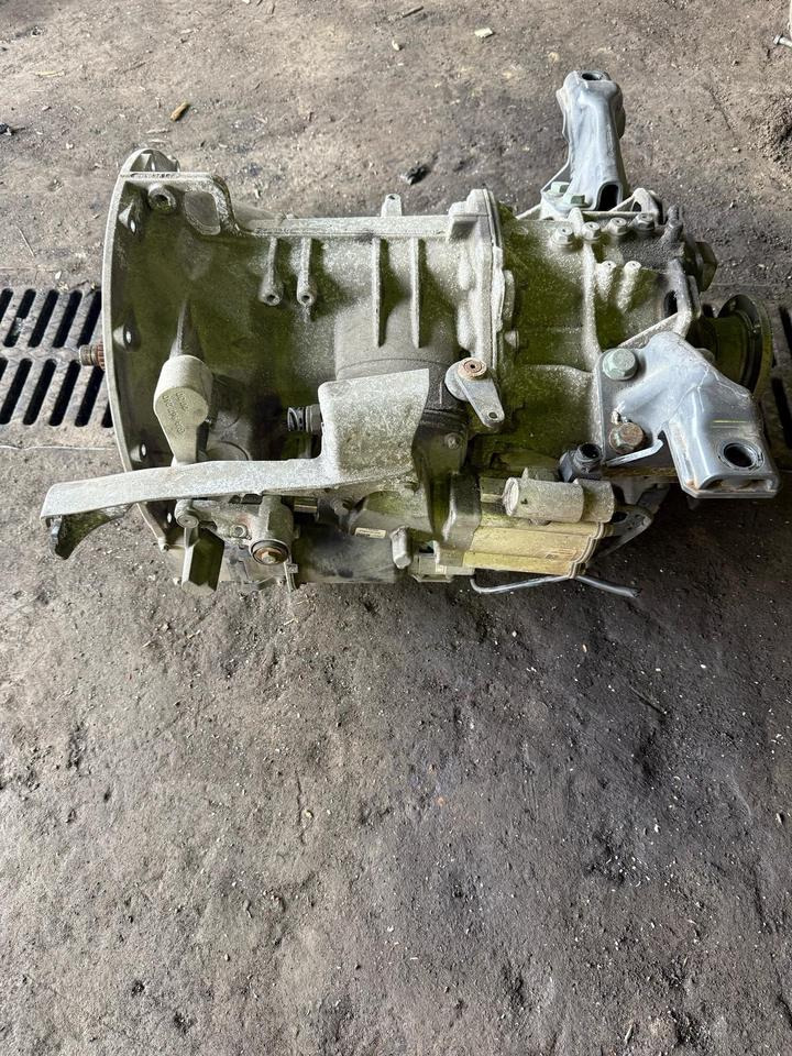 Mercedes Atego 4 EU6 G71-6 Schaltgetriebe - Transmisija - Kravas automašīna: foto 3 Mercedes Atego 4 EU6 G71-6 Schaltgetriebe - Transmisija - Kravas automašīna: foto 3