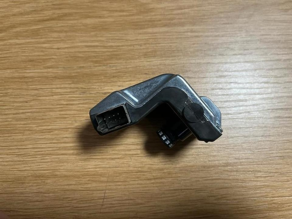 Mercedes-Benz Actros MP4 Kamera A0028206797 - Kabīne un interjers - Kravas automašīna: foto 3 Mercedes-Benz Actros MP4 Kamera A0028206797 - Kabīne un interjers - Kravas automašīna: foto 3