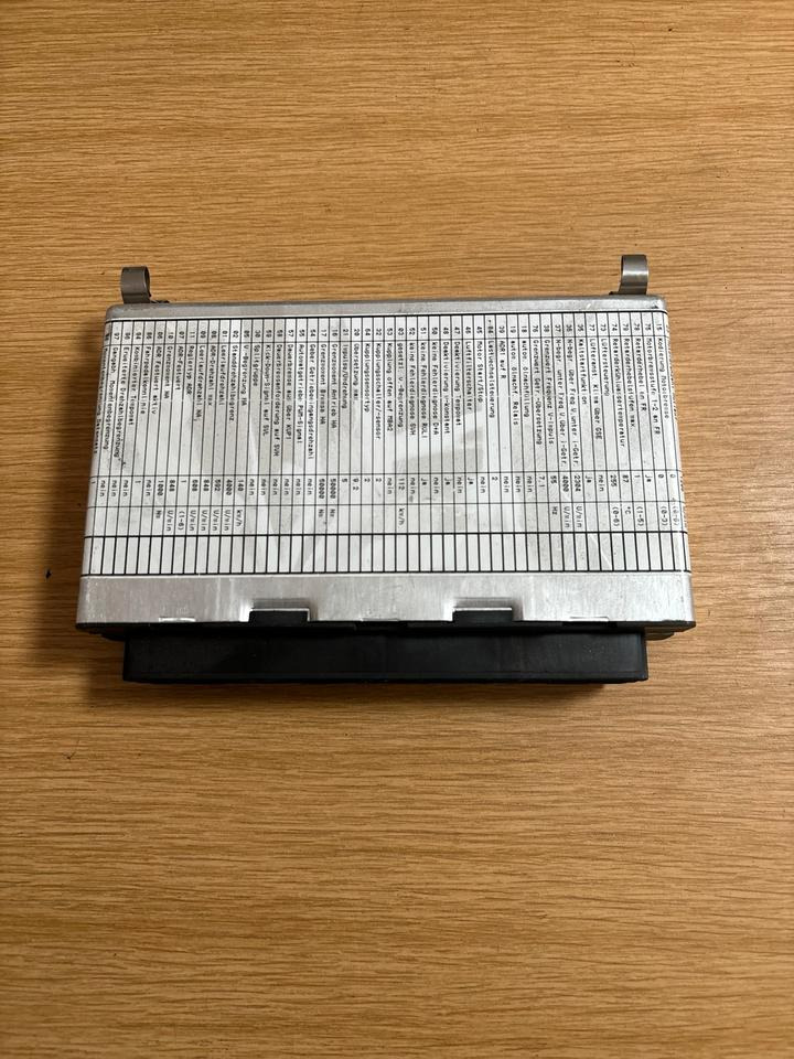 Mercedes-Benz VDO Elektronik FR Steuergerät A0004466302 - Elektroniskais vadības bloks (ECU) - Kravas automašīna: foto 2 Mercedes-Benz VDO Elektronik FR Steuergerät A0004466302 - Elektroniskais vadības bloks (ECU) - Kravas automašīna: foto 2
