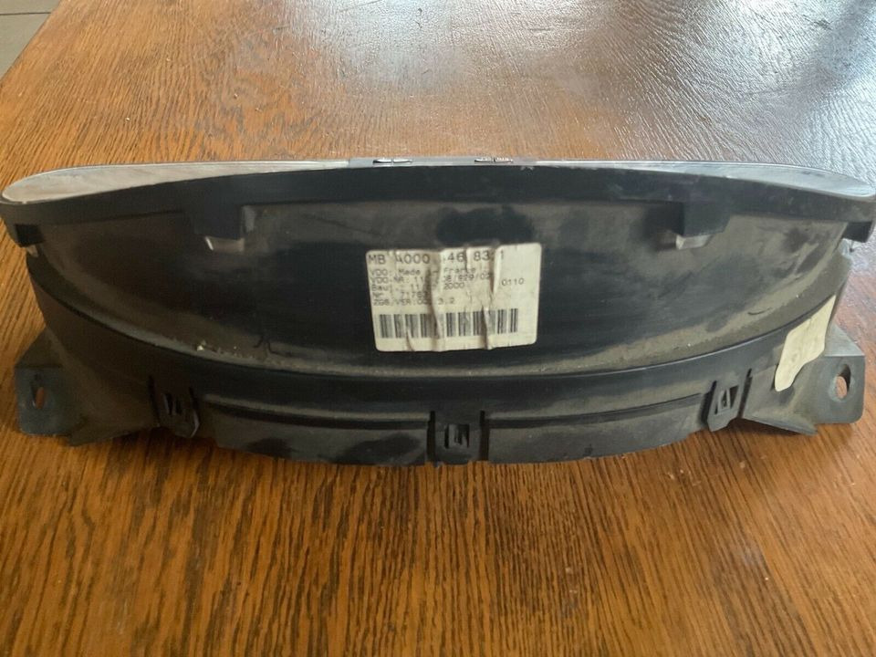 Mercedes Sprinter Kombiinstrument Tacho A0004468321 - Tahogrāfs - Kravas automašīna: foto 3 Mercedes Sprinter Kombiinstrument Tacho A0004468321 - Tahogrāfs - Kravas automašīna: foto 3