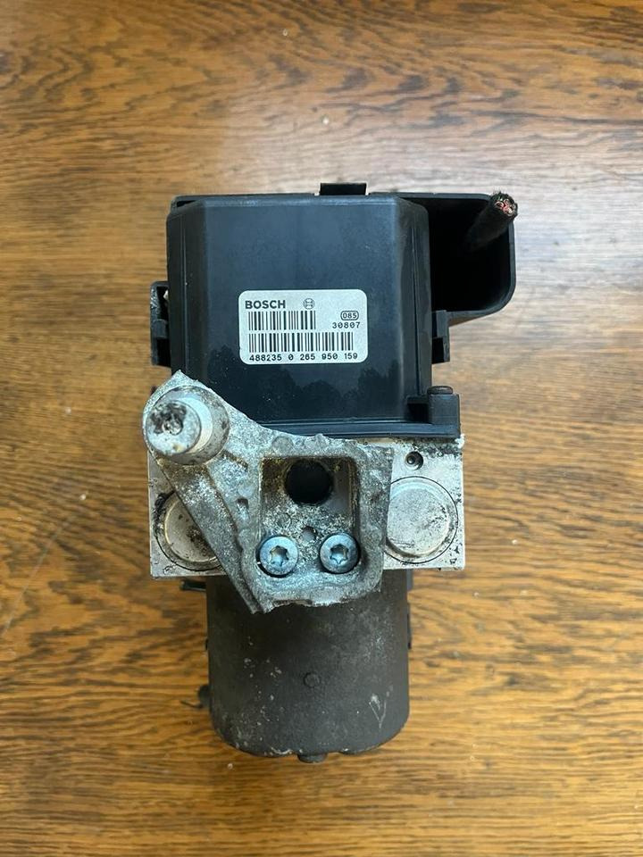 Mercedes Vito Hydraulikblock ABS Pumpe A0014460989 - Hidraulika - Kravas automašīna: foto 4 Mercedes Vito Hydraulikblock ABS Pumpe A0014460989 - Hidraulika - Kravas automašīna: foto 4