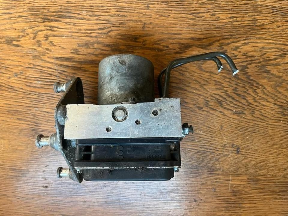 Mercedes Vito Hydraulikblock ABS Pumpe A0014468989 - Hidraulika - Kravas automašīna: foto 5 Mercedes Vito Hydraulikblock ABS Pumpe A0014468989 - Hidraulika - Kravas automašīna: foto 5
